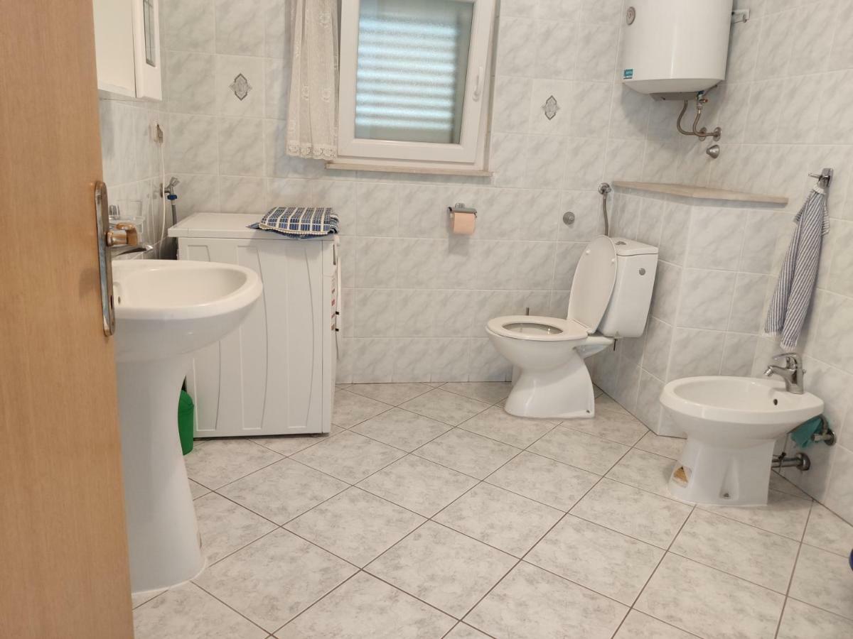 Eva Apartment 1 Trogir Exterior photo